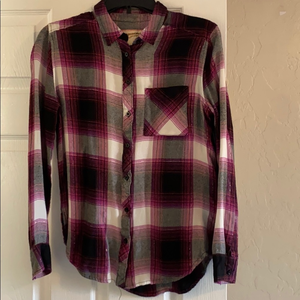Cute plaid top